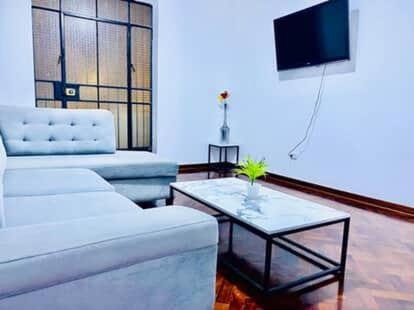 1P Habitacion privada en Miraflores, cerca de Kennedy - 2