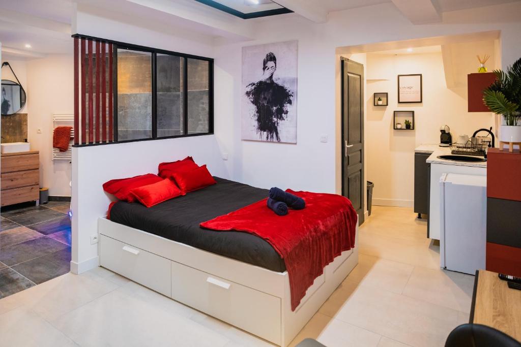 Studio Cosy avec jacuzzi privé, Béziers