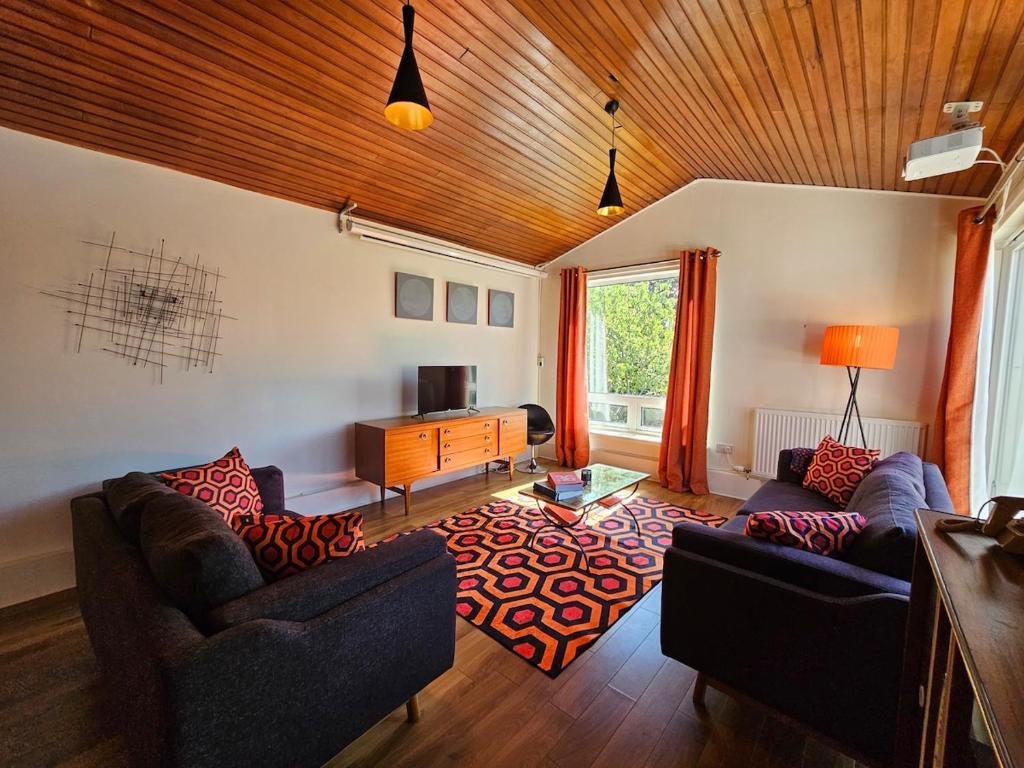 The Robin House in Ravelston, Edinburgh