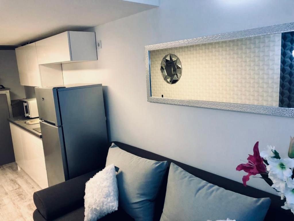 Apartment near Corvin, Heim Pál and Semmelweis, Budapešť