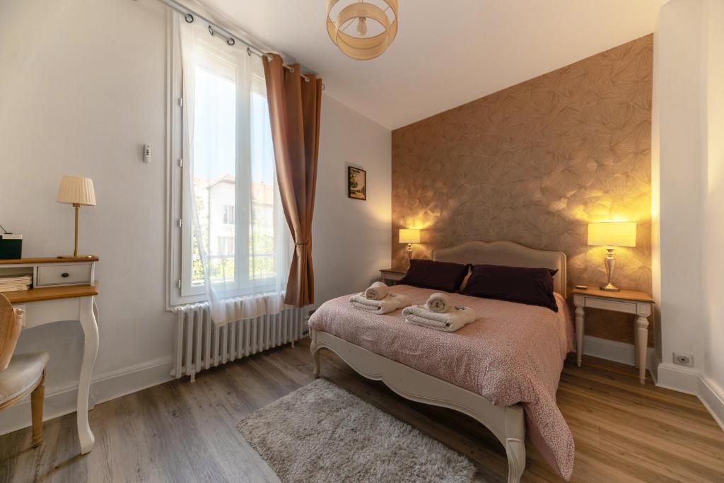 Maison Petillat - Calme en plein centre - 2 chambres 80m2, Wifi - 5