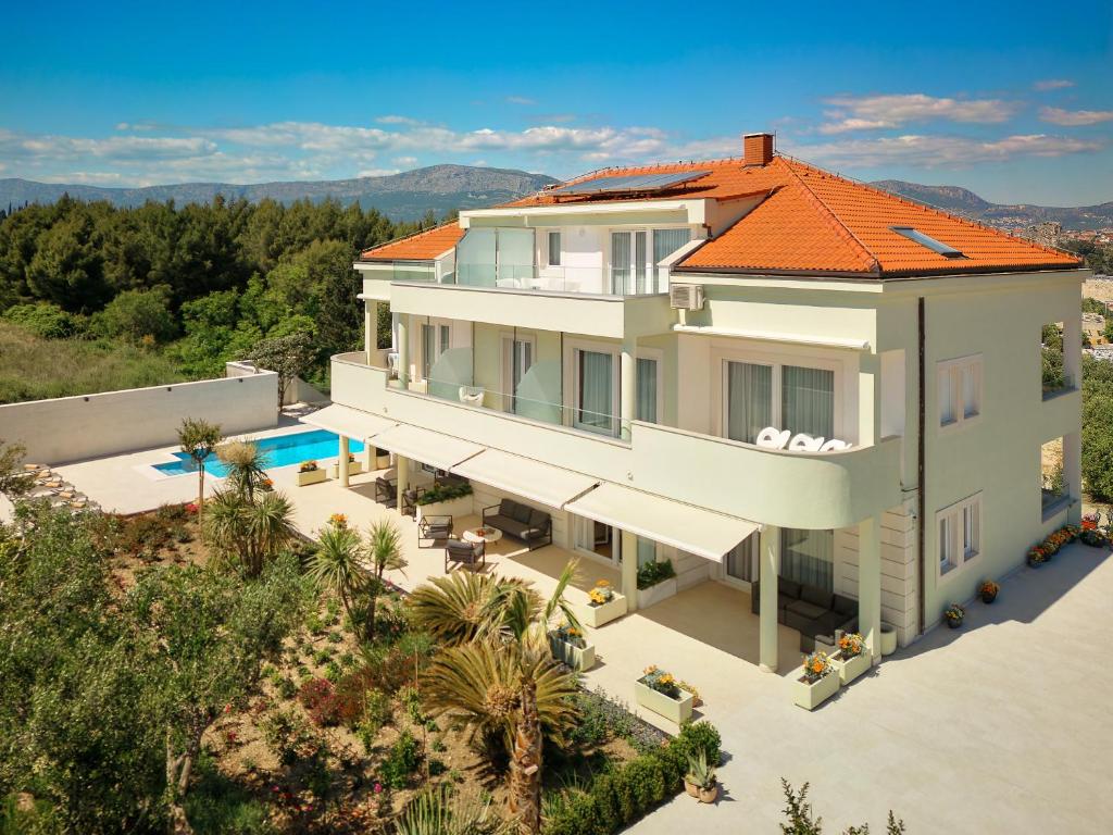 Exterior view, Luxury Apartments Villa Klara in Split