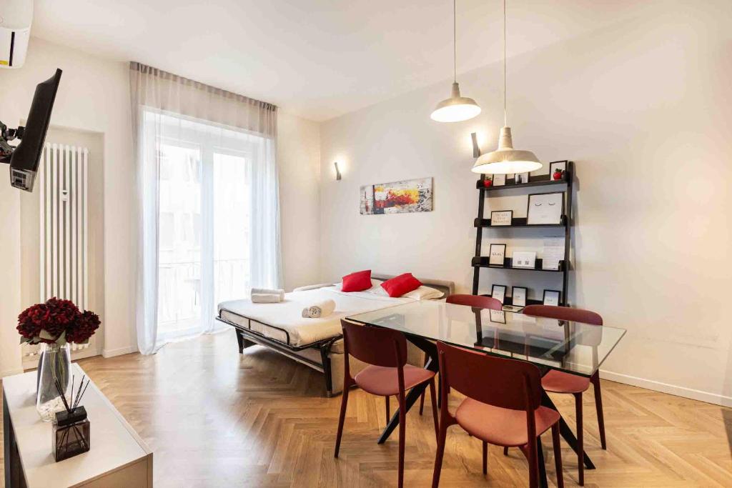 Cute and Central Duomo Apartment - Red - 2