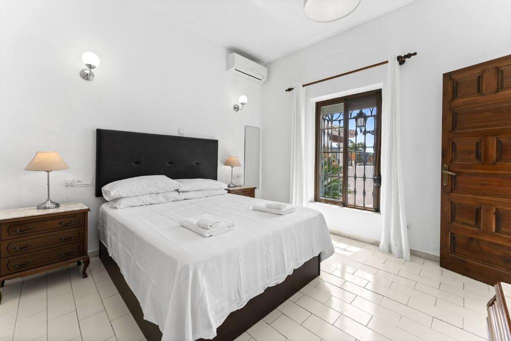 Andalusian Gem Home Mijas pueblo - 4