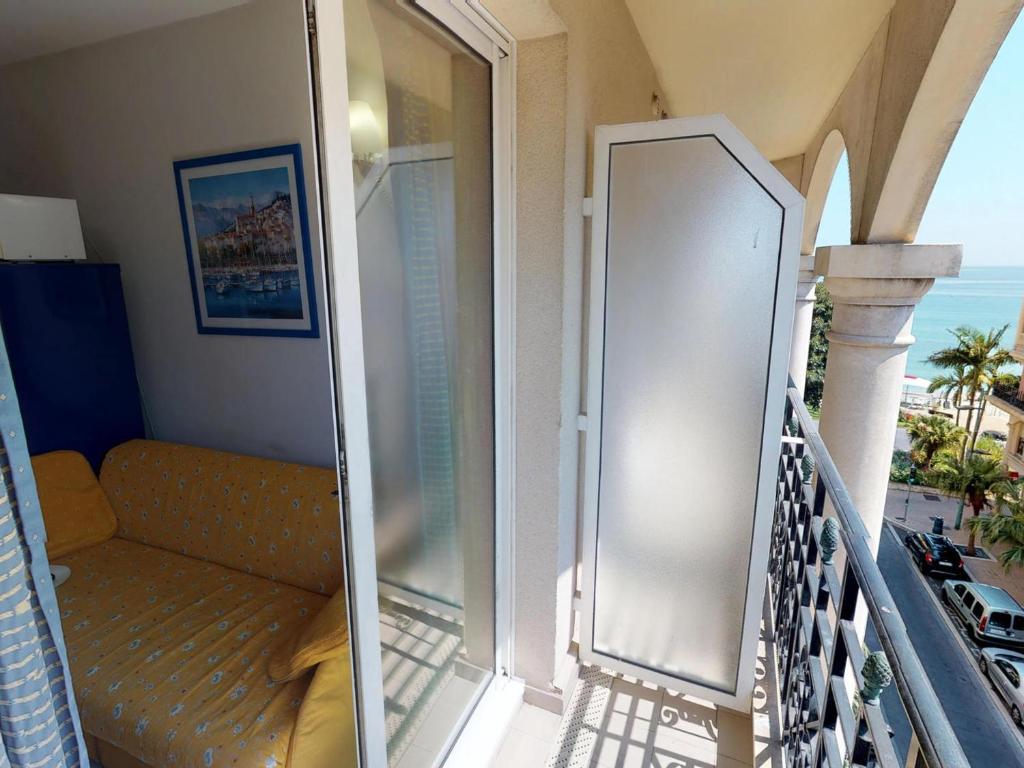 Coquet 2P avec 2 balcons, clim, parking et Wi-Fi gratuit, en plein centre de Menton - FR-1-196-157 - 5