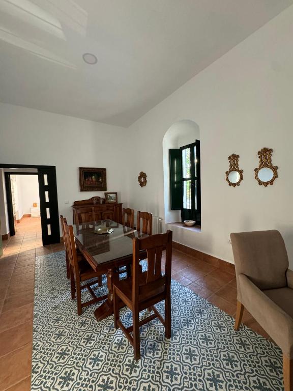 El Tilo - Alojamiento para grupos, Constantina