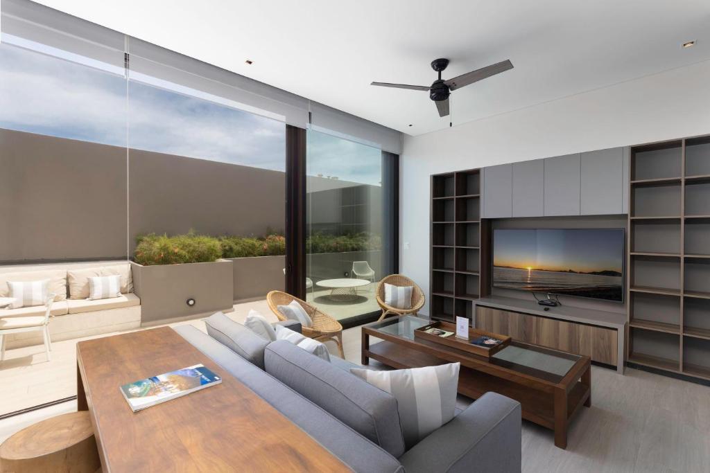 Best Location in Cabo Marina Private Rooftop Sleeps 8, Cabo San Lucas