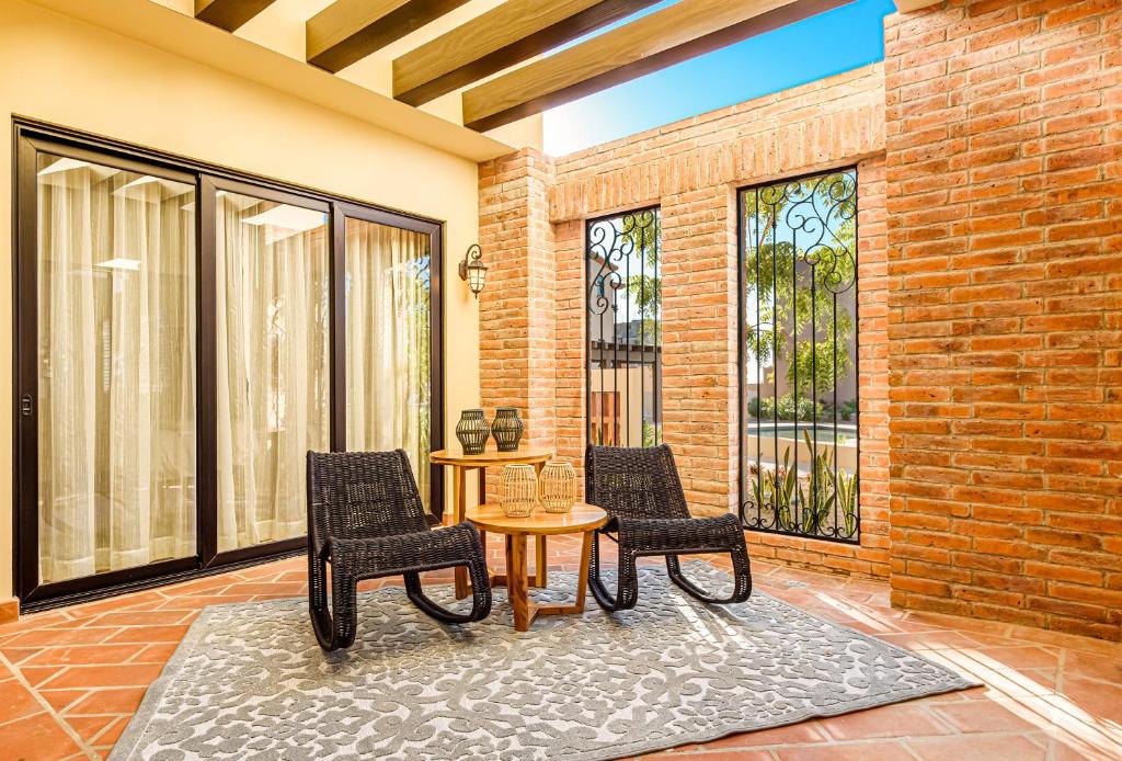Luxurious Secluded 3 BR Mavila Condo Retreat - 4