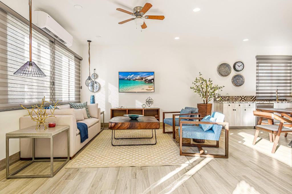 Luxurious Secluded 3 BR Mavila Condo Retreat - 5