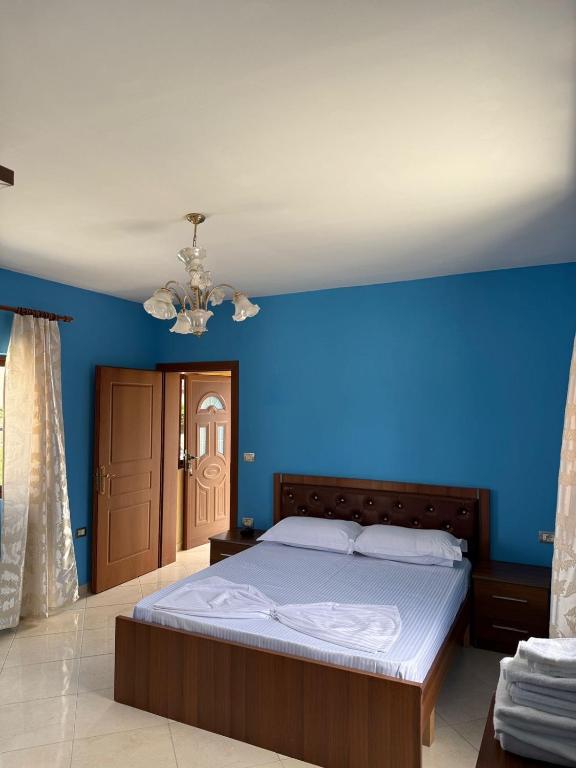 Luna Apartment, Berat