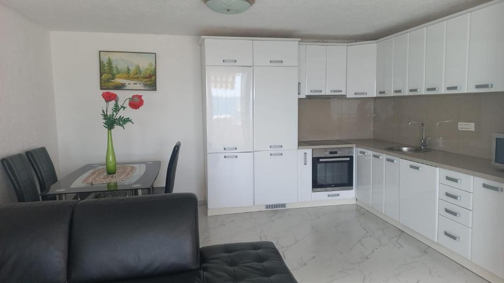 Apartmani Maravella - 3