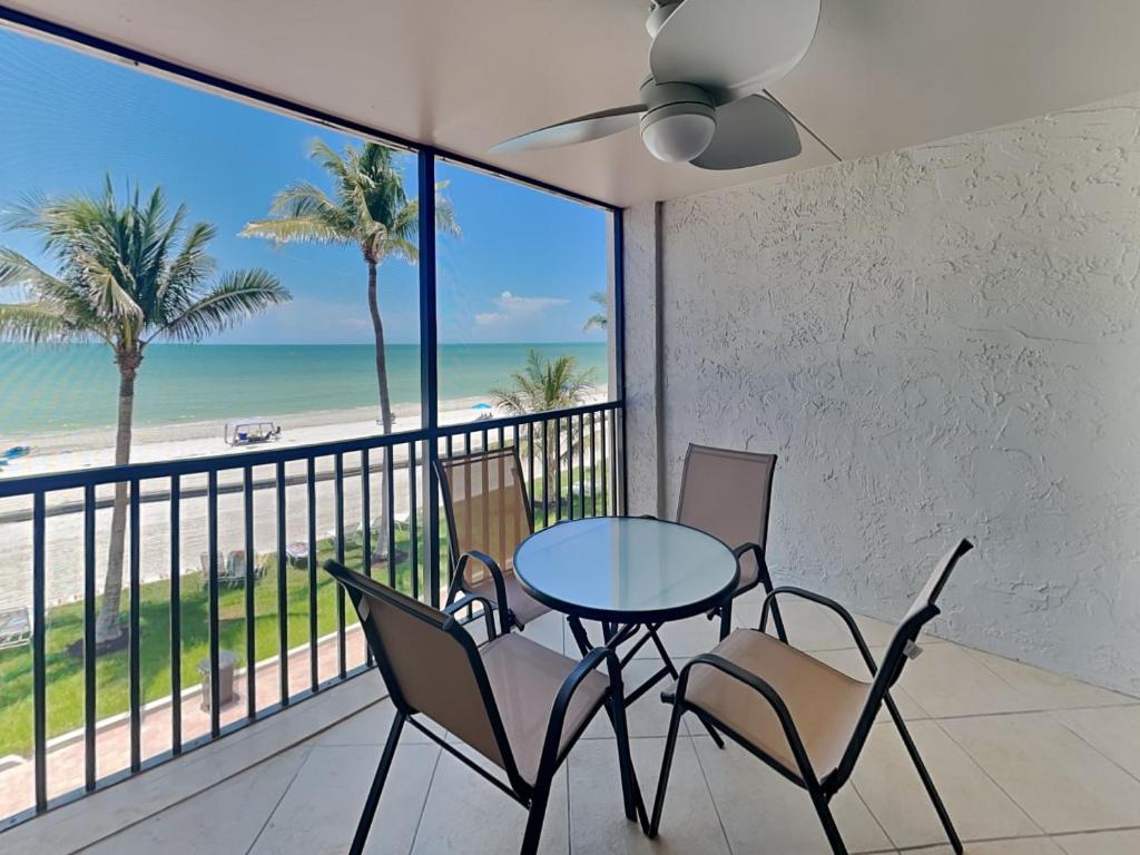 Seaside 208, Fort Myers Beach