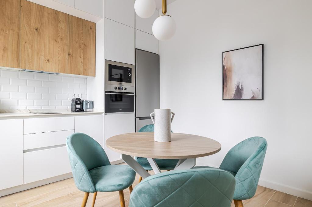 Apartamento 5 - Elegante en Castellana - 4 Torres - 5
