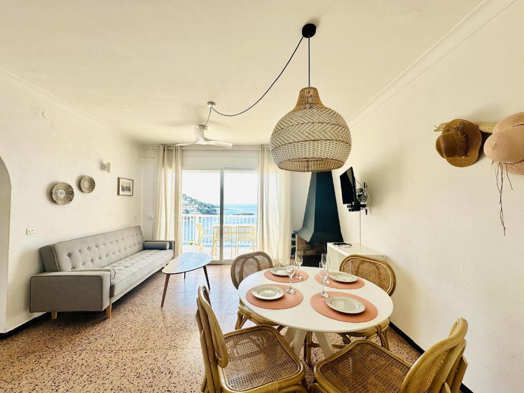 EL SOL. Tu hogar junto al mar – Apartamento cómodo para 5 personas en Roses. - ES-258-57 - 2