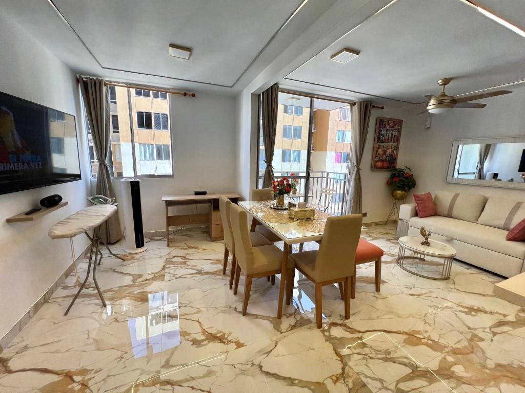 Lujoso Apartamento Con Piscina En Conjunto Cerrado - 5