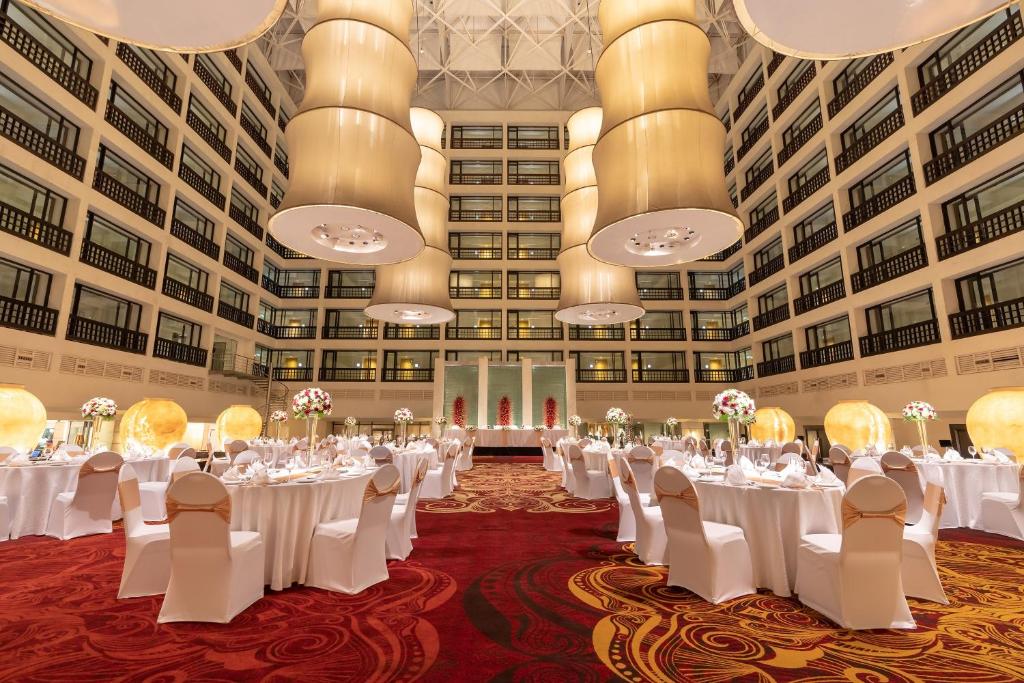 Közeli látványosságok