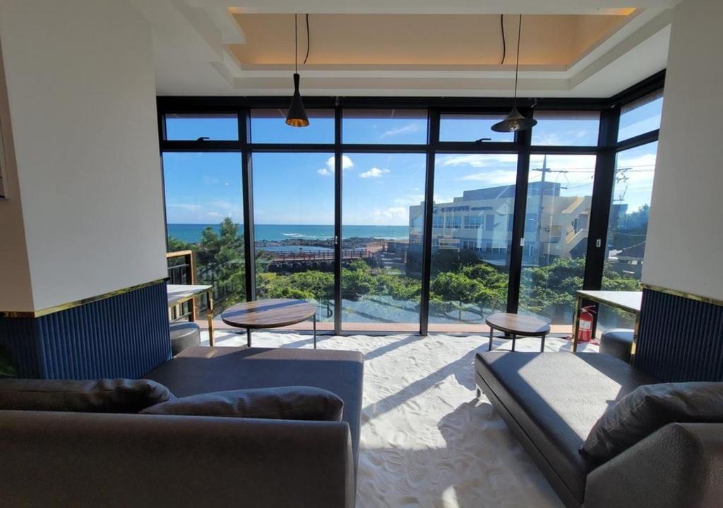 Jaeju Delma Pension, Čedžu