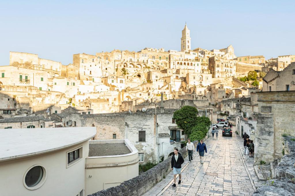 GuestHost - White Stones Rooms, Matera