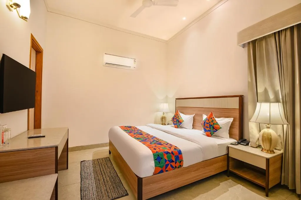 FabHotel K9 Imperial, hotel en Ludhiana