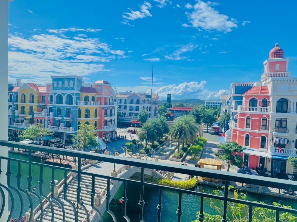 Haleeda Homestay Grand World Phu Quoc