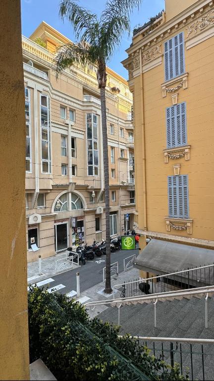 Your Monte-Carlo - 3