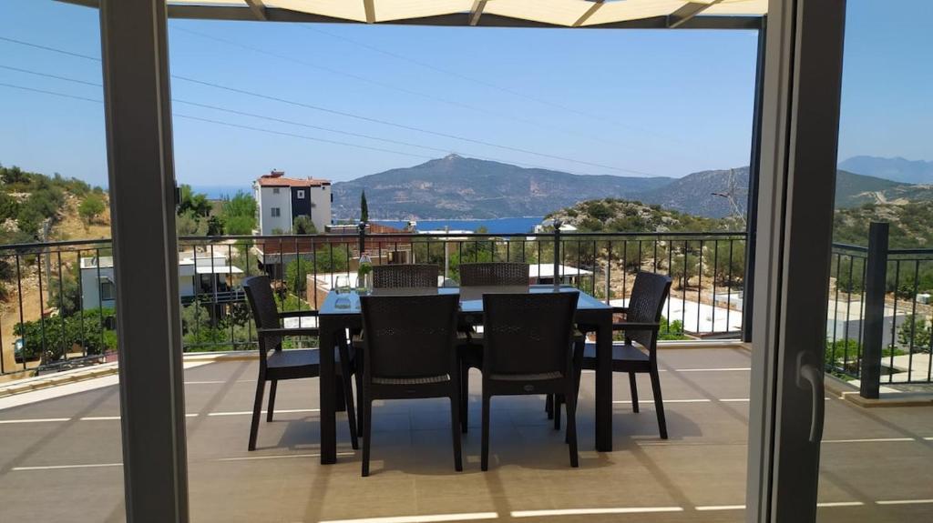 Muda Apart Kalkan, Kalkan