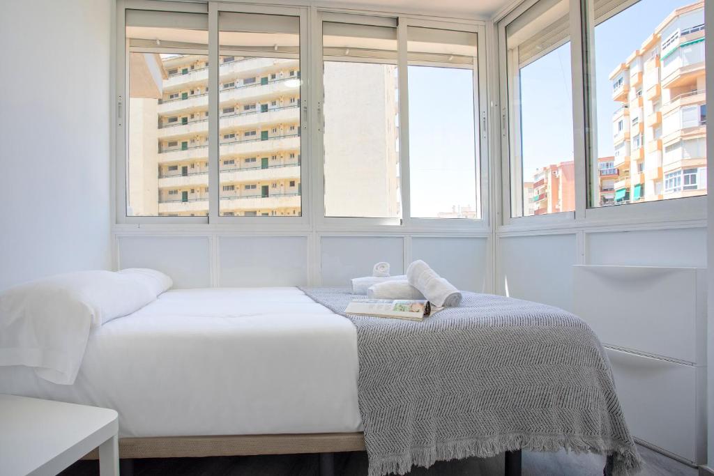 Sunstay Lovely Loft Fuengirola - 3