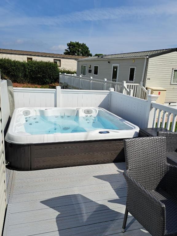 Tranquil Lodge Retreat in Paignton, Paignton