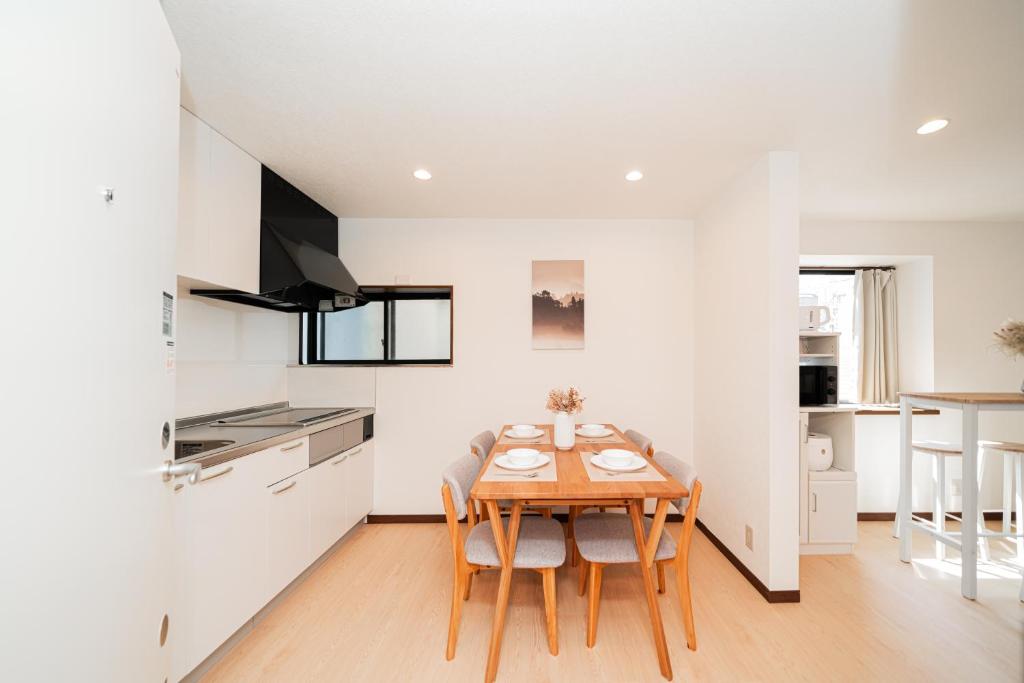 GLOU Shibuya House - A Private House in Tokyo Shinjuku & Shibuya Area