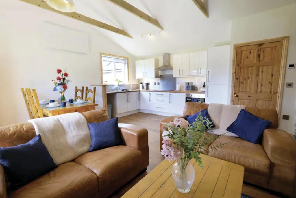 Blaen Cedi Cottages, Swansea