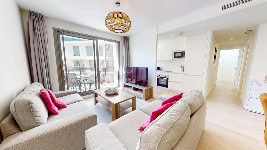 Apartamento Tulipán en Dénia Urb Marina Real III Terraza, varias piscinas y gimnasio cerca de la playa Las Rotas - 3
