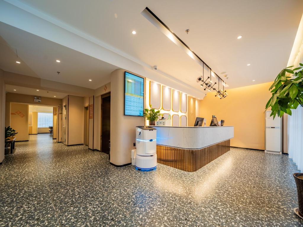 錦江之星西安高新區電子城酒店 (Jinjiang Inn Xian Gaoxin District Electronics City)