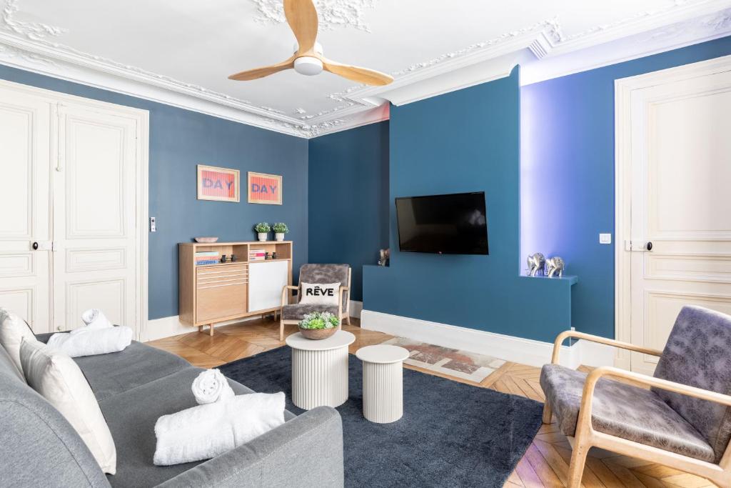 COSY APPARTMENT IN THE HEART OF PARIS - 2