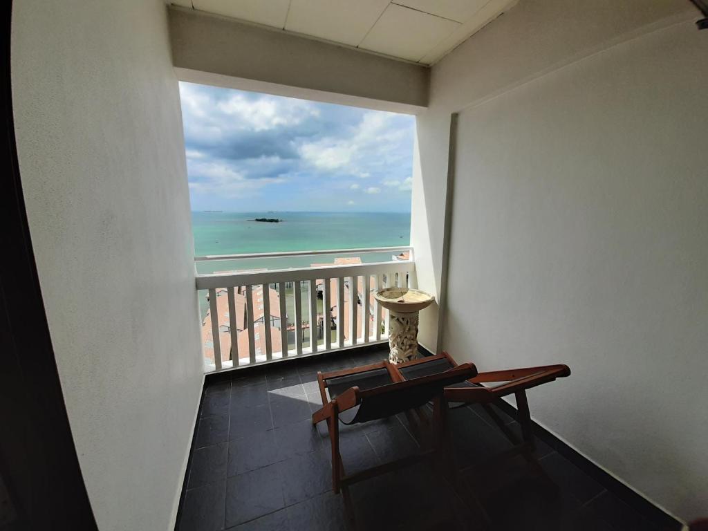 Balcony/terrace, Wonderland Private Chalet at Port Dickson in Port Dickson