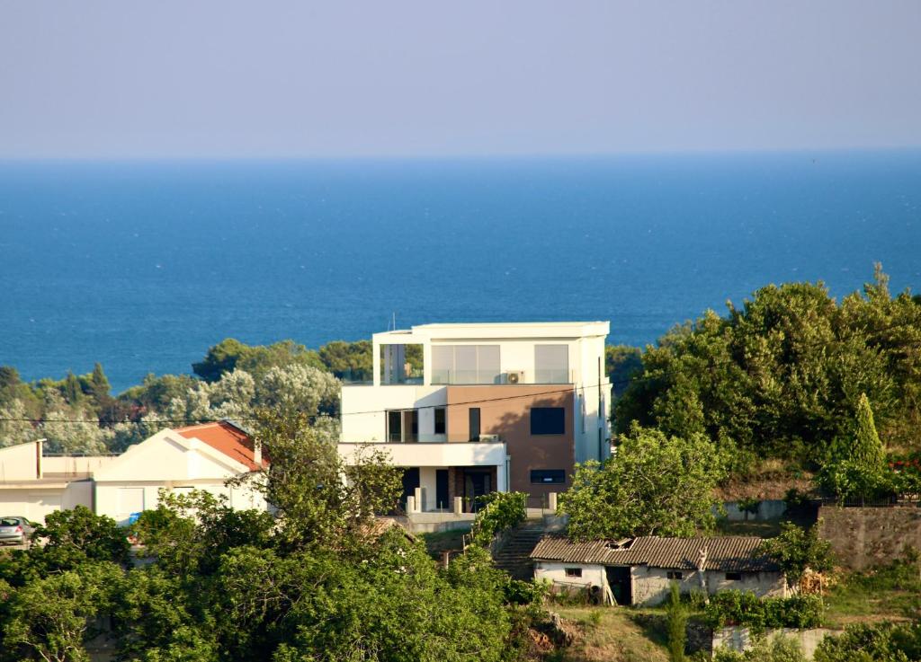 Gjerana SEAVIEW - 5