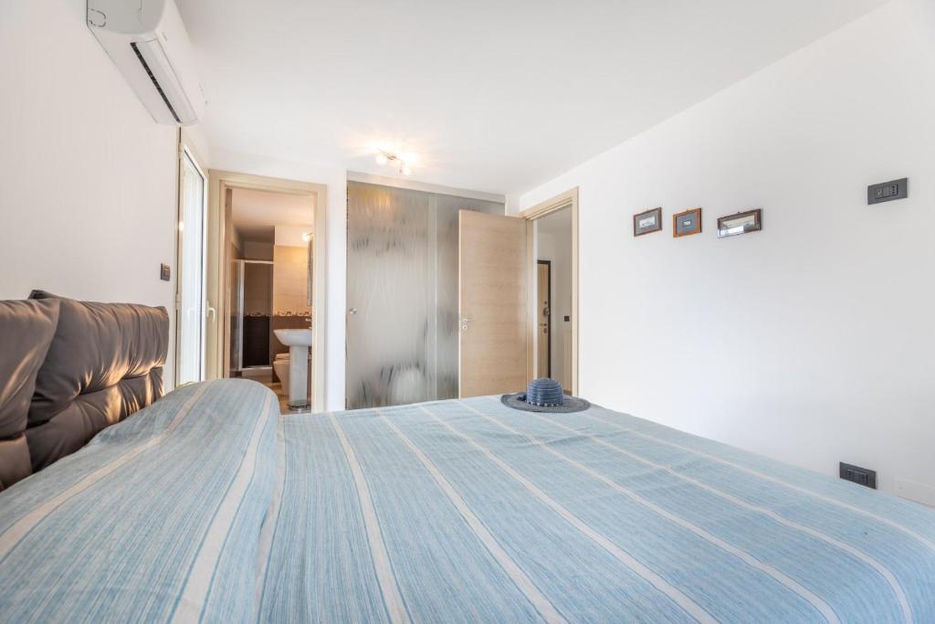 Attico vista mare CVG37 - 5