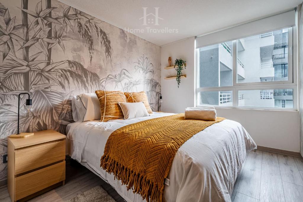 HT Centrico y conectivo para 3 PAX - 2