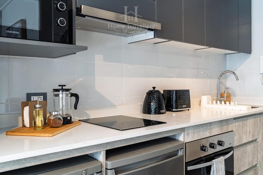 HT Centrico y conectivo para 3 PAX - 3