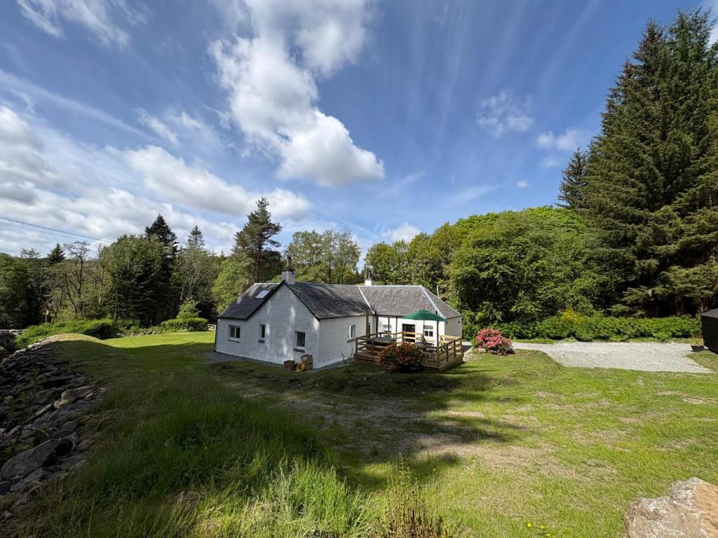 Drumlinn Cottage, Bridge of Cally
