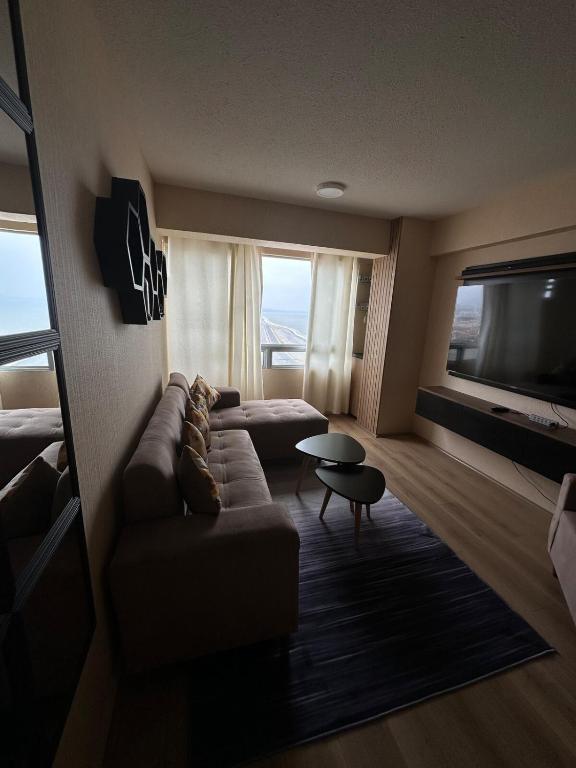 An apartment with an ocean view - 1