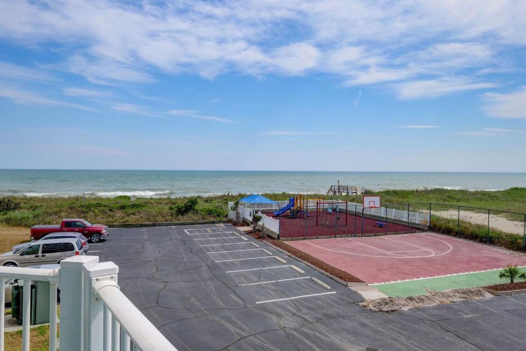 St Regis 1103, North Topsail Beach