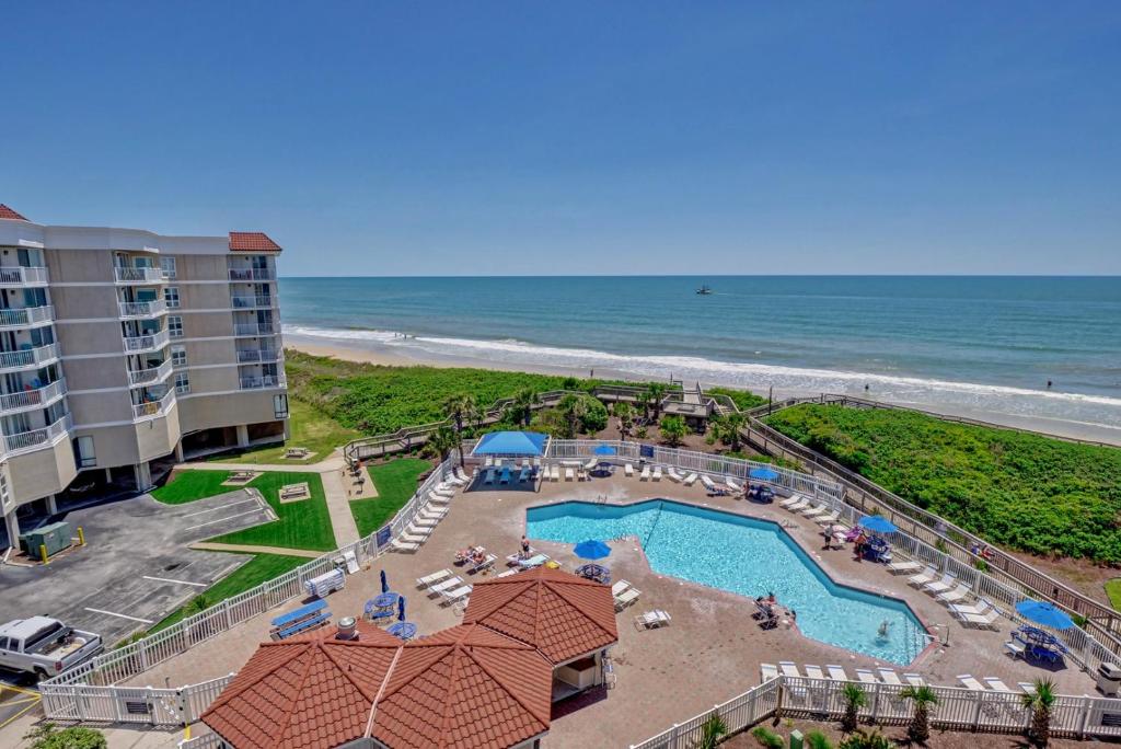 St Regis 2612, North Topsail Beach