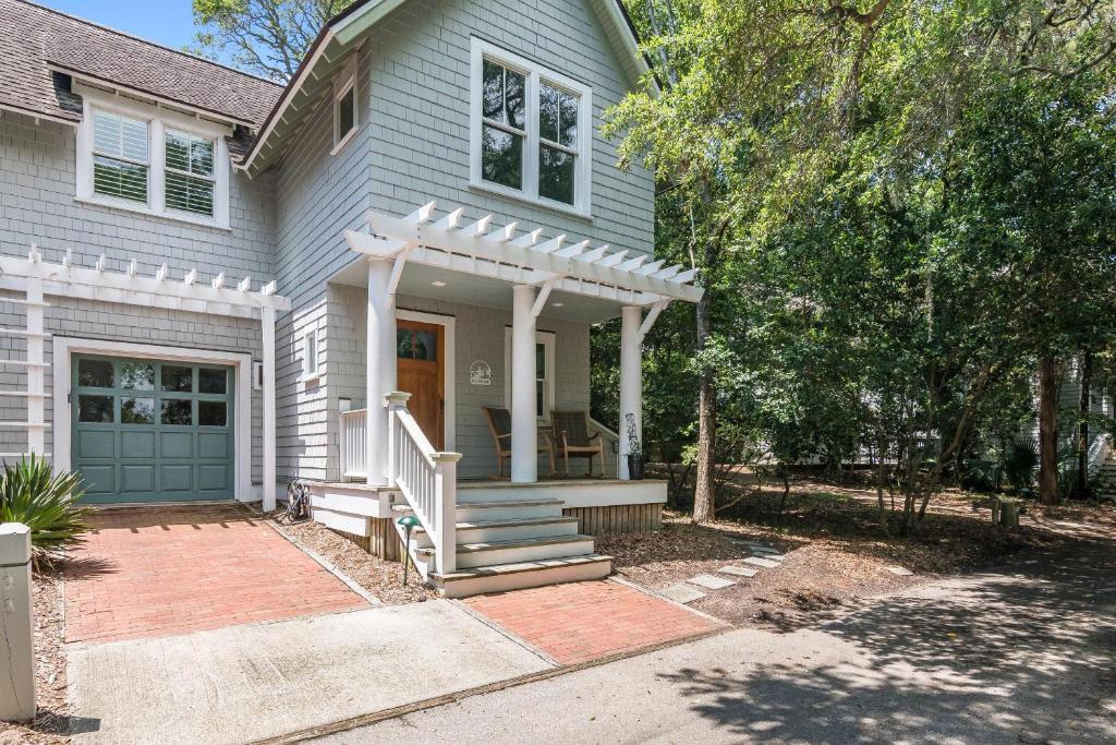 Bout Time, Bald Head Island