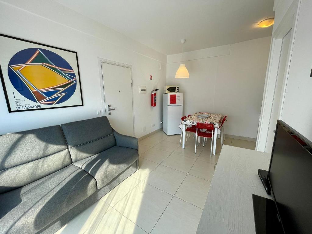 Flat with garden near the beach - 4