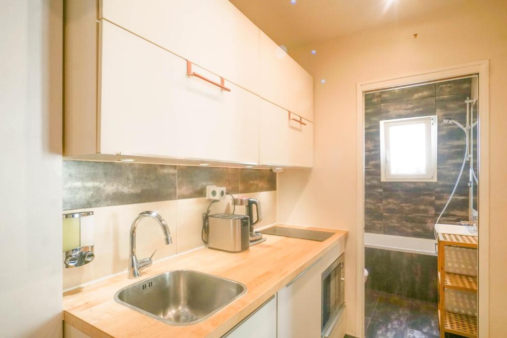 Eiffel Tower & Invalides - Cosy Quiet Appartement - 4