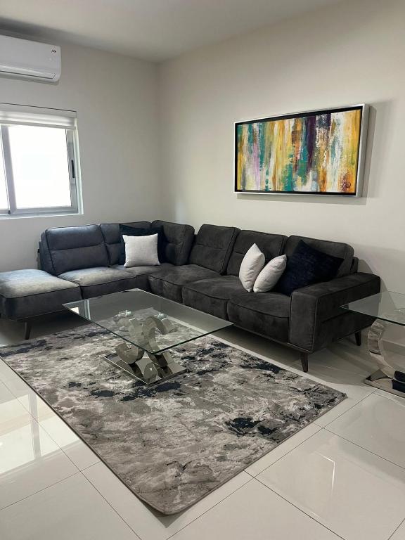 QA Departamento de lujo en primer piso en Quintas, Culiacán