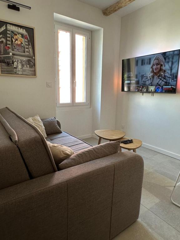 Appartement T2 rénové climatisé - 1