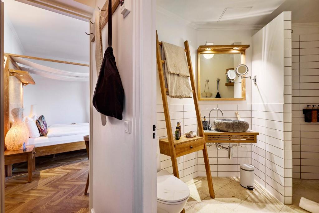 Hotel Facilities