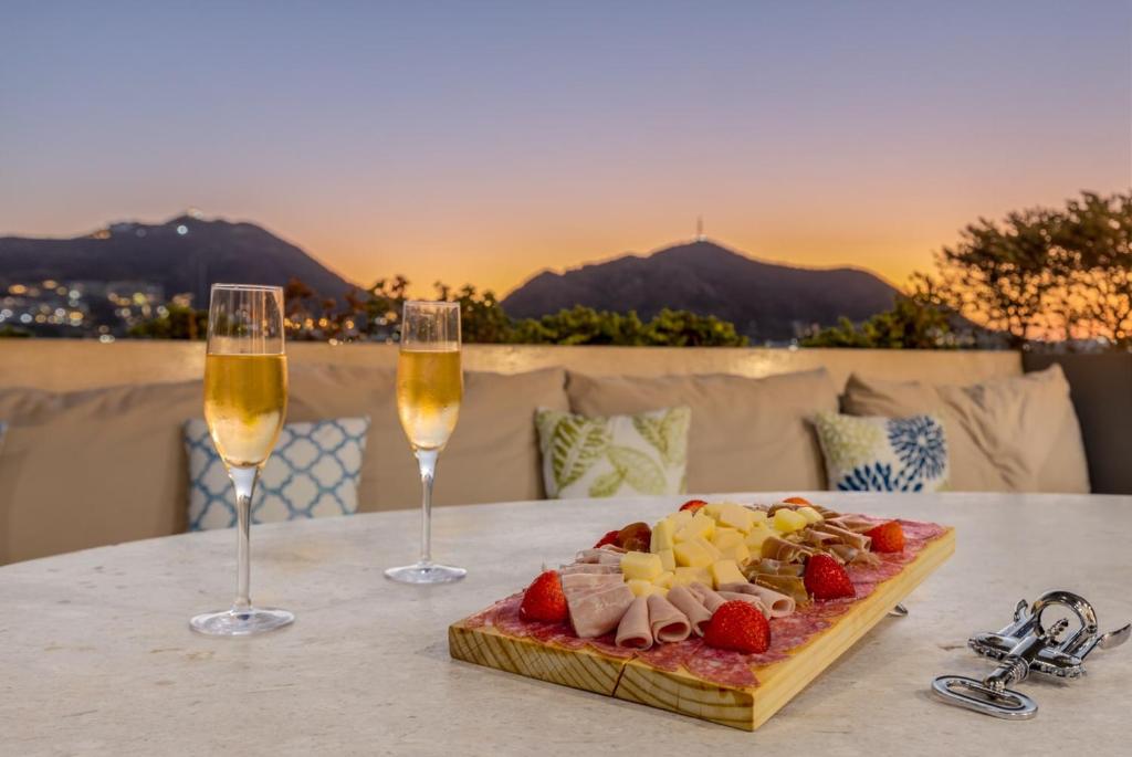 Cabo Marina Luxury Condo Jacuzzi & Terrace - 2