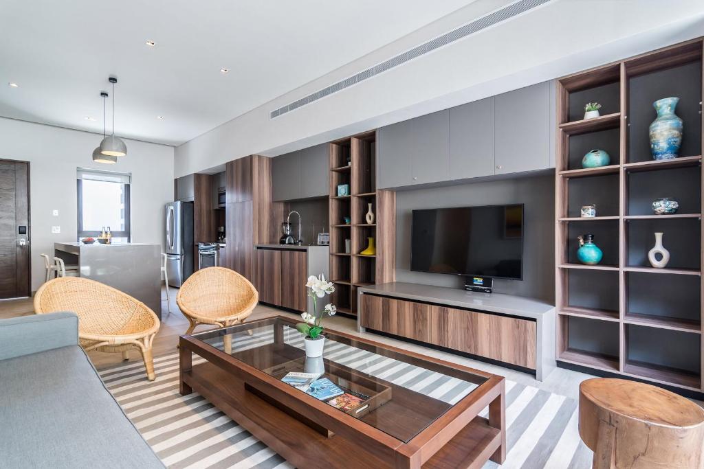 2 BR Condo at Cabo Marina Private Jacuzzi & Grill - 5